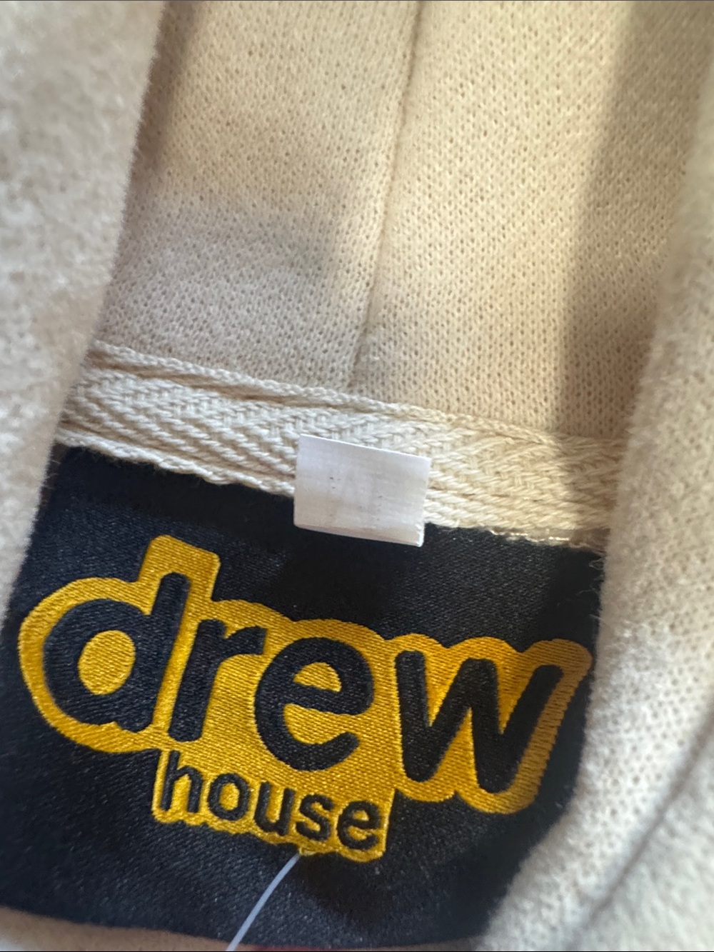 Men Sweaters Subcategory Classification - Picture 5 of 9